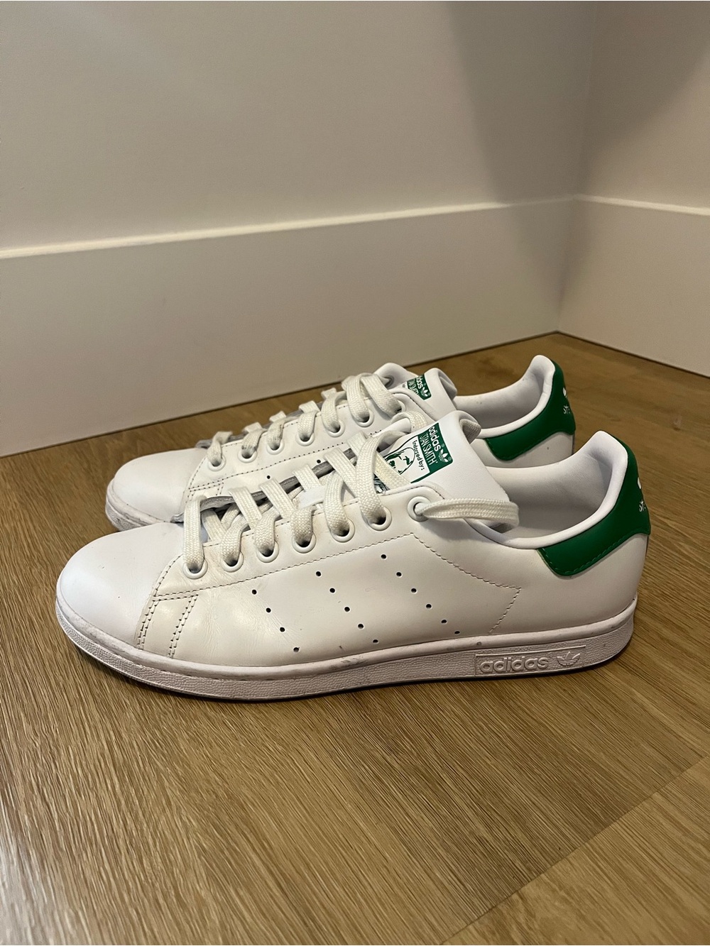 adidas Stan Smith Sneakers Women’s Size 8